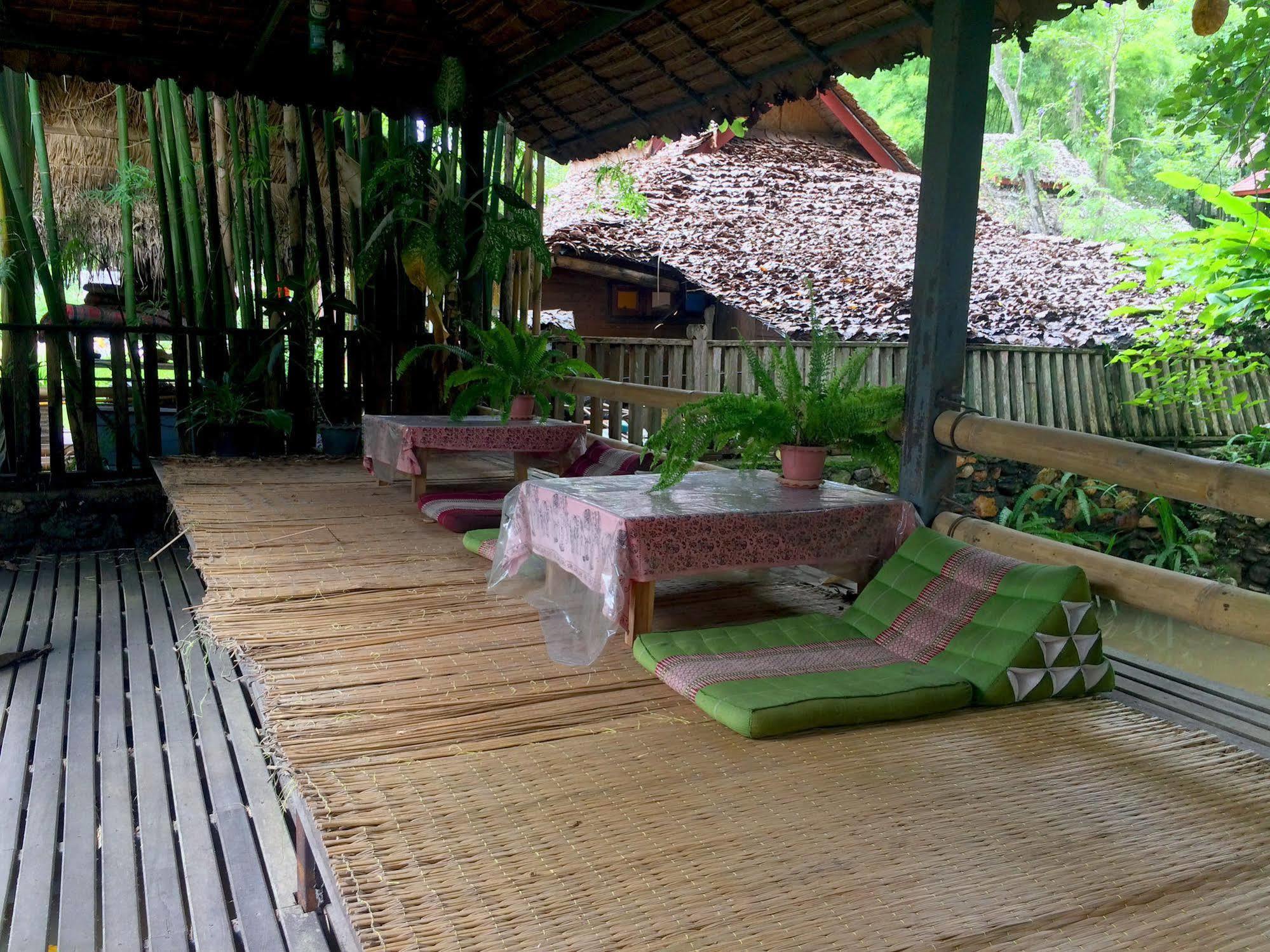 Misty View Guesthouse Pai Buitenkant foto